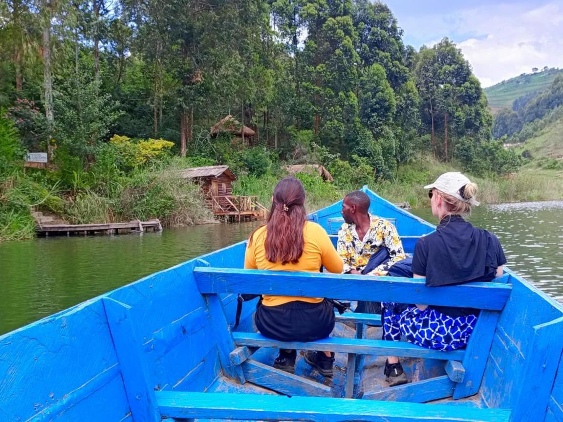 Om Hostel Bunyonyi Kabale Екстериор снимка