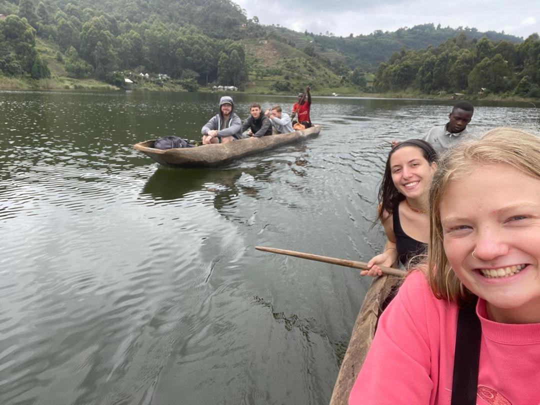 Om Hostel Bunyonyi Kabale Екстериор снимка